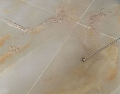 旬邑瓷砖空鼓维修公司分享粘合剂选择不当在瓷砖铺贴过程中可能导致以下问题